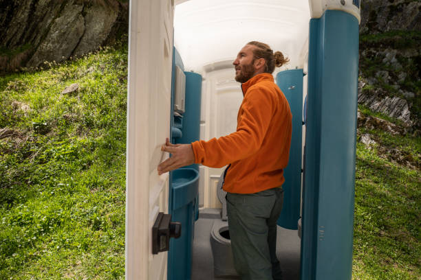 Best Porta potty cleaning services  in Shawneetown, IL